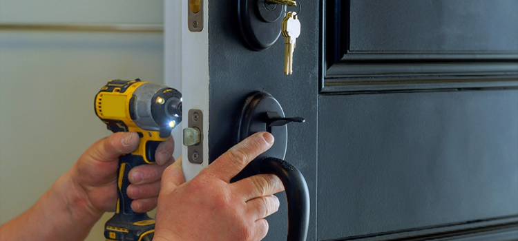 Commercial Locksmith Services in Yookwitz, BC
